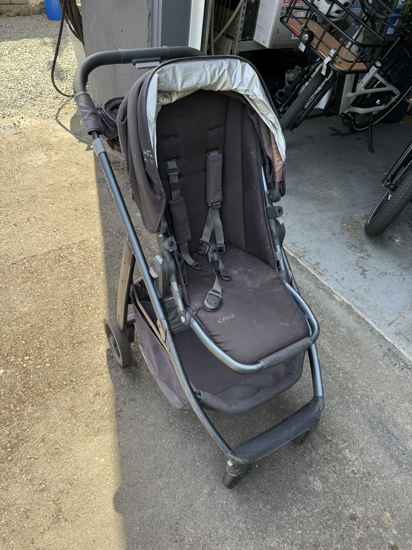 Uppababy Cruz Stroller- FREE