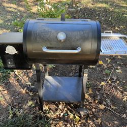 Smoker Pit Boss. Model PB4400