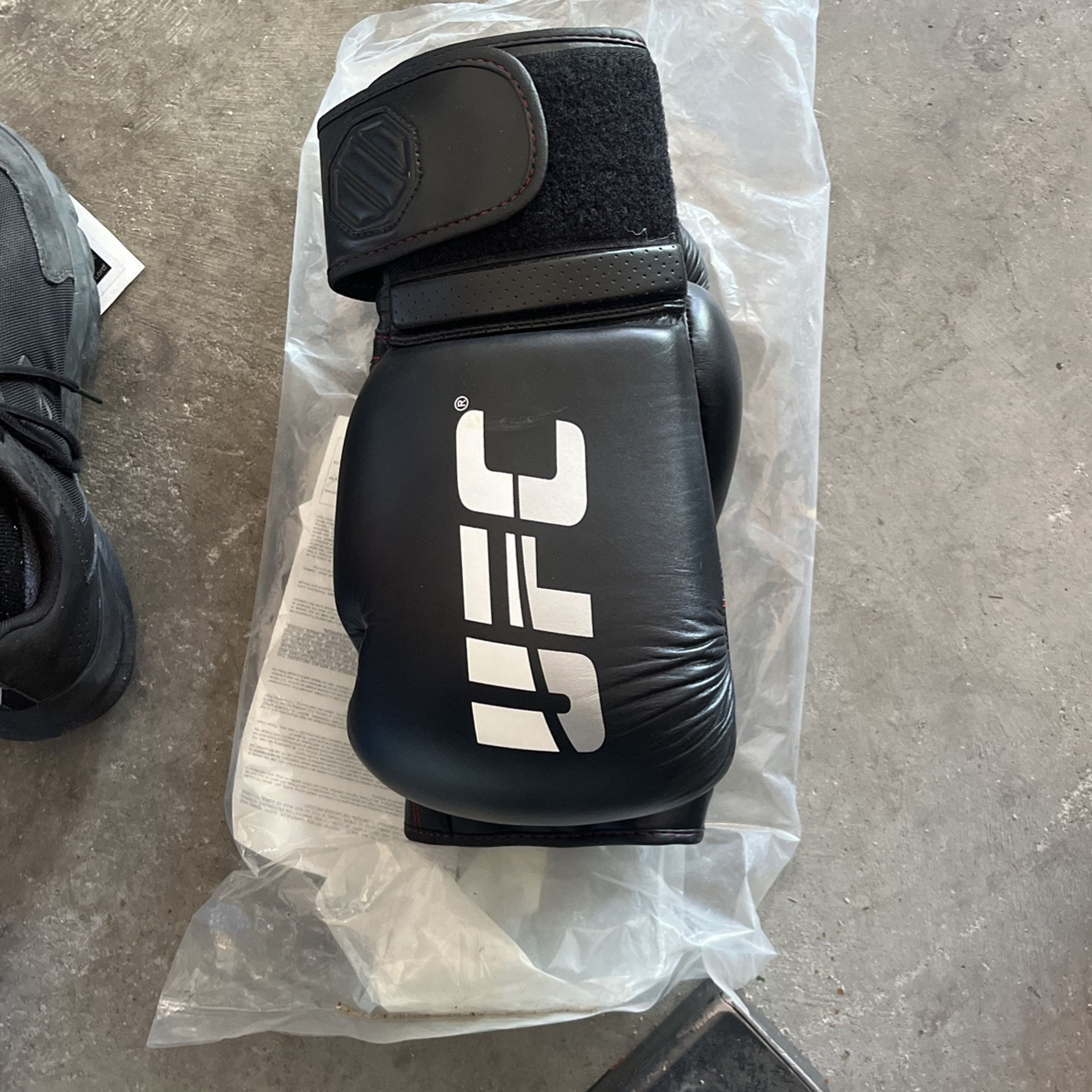 UFC Boxing Gloves