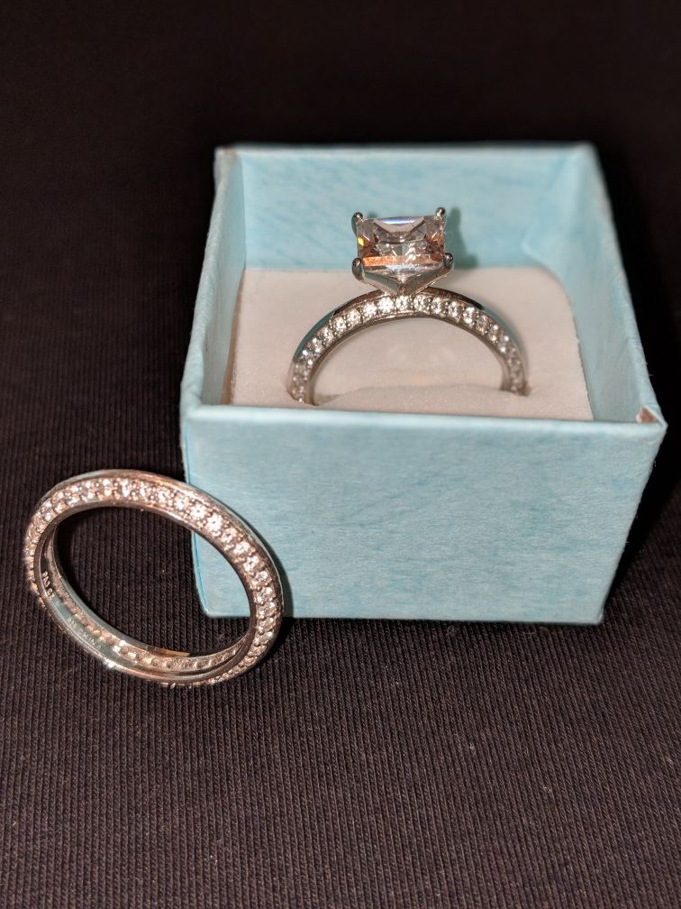 BRAND NEW SIZE 10 Sterling Silver Rhodium Plated Bella Luce weddinpg set GORGEOUS... REDUCED THE PRICE NEED GONE ASAP
