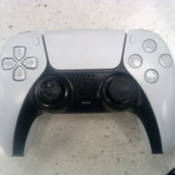 PlayStation 5 W/2tb Expansion 