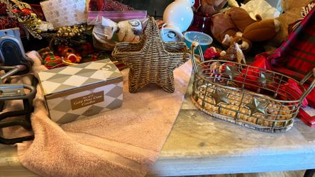 Holiday decor