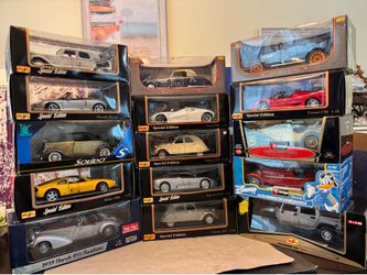 1:18 Scale Diecast Metal Collectible Cars. New Unopened.