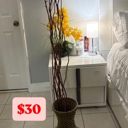 Decorative artificial plant