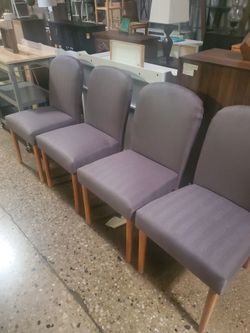 Set Of 4 mid Century Modern Style Dining chairs (New)