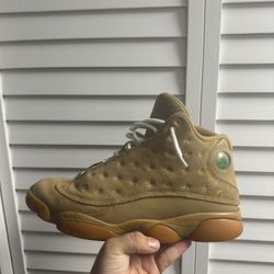 Jordan 13 Wheats Size 11.5