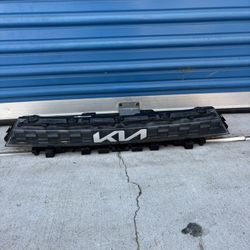 2023,2024,2025 Kia Soul Front Headlight Center Trim Grill Emblem/Emblema Central Parrilla  Ask