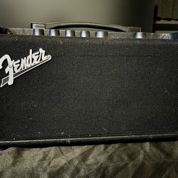 Fender Mustang LT40S Guitar Amp – Great Condition