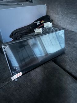 Smart  touch dash with front camera