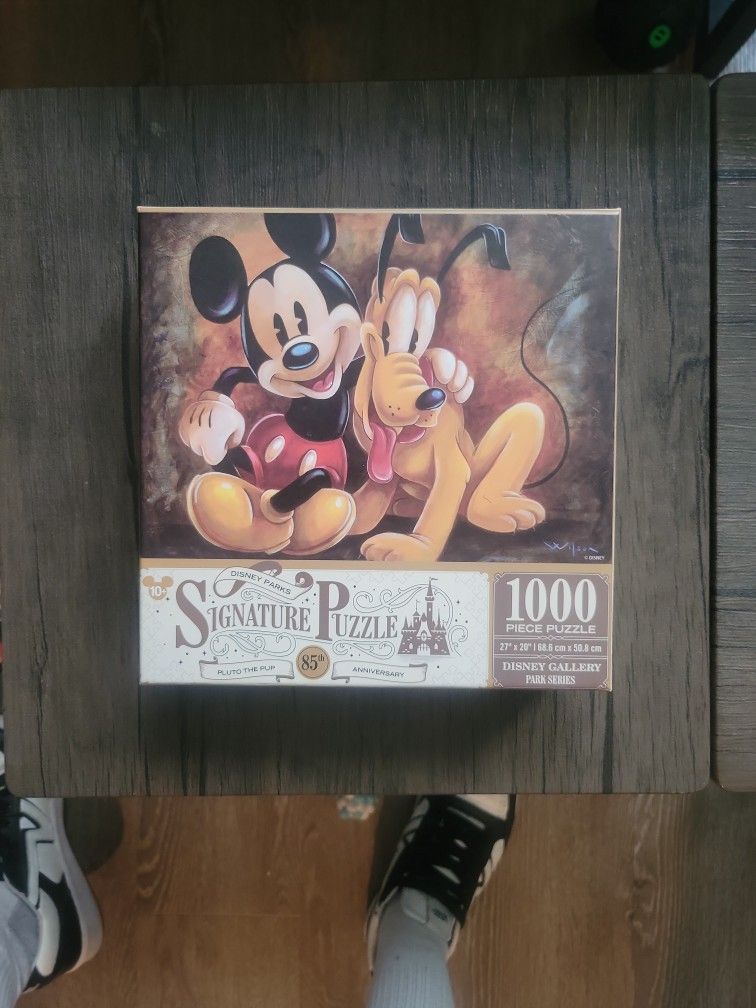 Disney Signature Puzzle Pluto The Pup 85th Anniversary