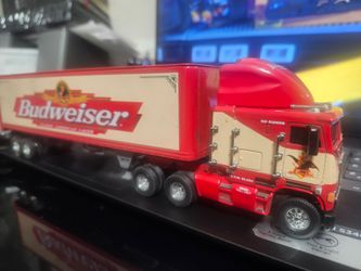 Vintage Matchbox Collectibles Budweiser Freightliner COE Tractor Trailer KS201/A 1:58