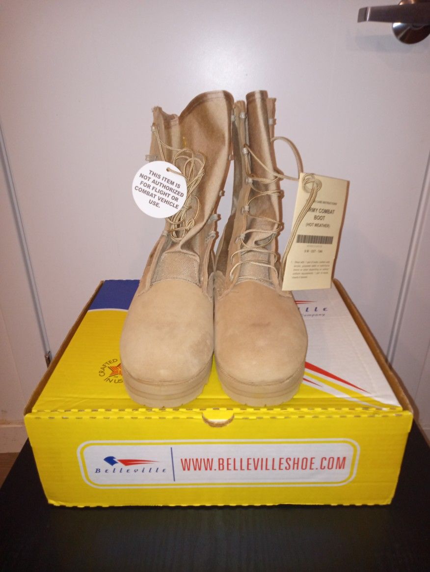 US ARMY COMBAT BOOTS