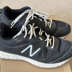 New Balance Turf Shoes Men’s 9.5