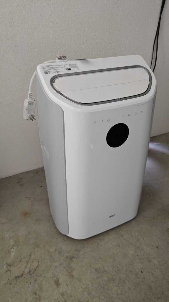 Dreo Portable AC Unit 12,000 BTU (Needs Repair or For Parts)