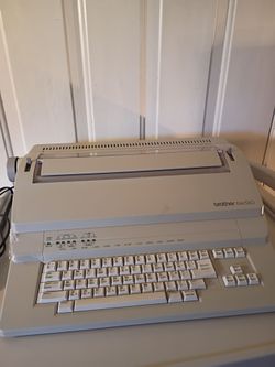 Brother EM-530 Electric Typewriter