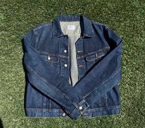 Polo Jean Jacket🔥 size Large in Kids may fit small in Men for 35$‼️‼️.