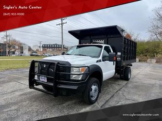 2015 Ford F550 Super Duty Regular Cab & Chassis