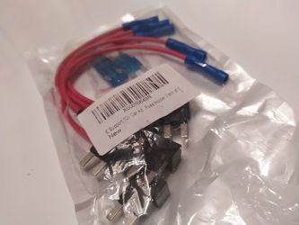 12V Car Fuse Holders - pack of 5  New in package.