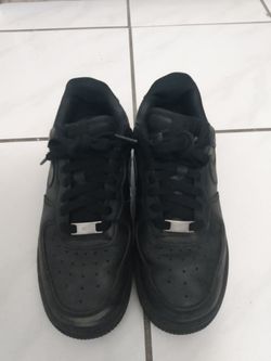 Black Nike Air Force 1