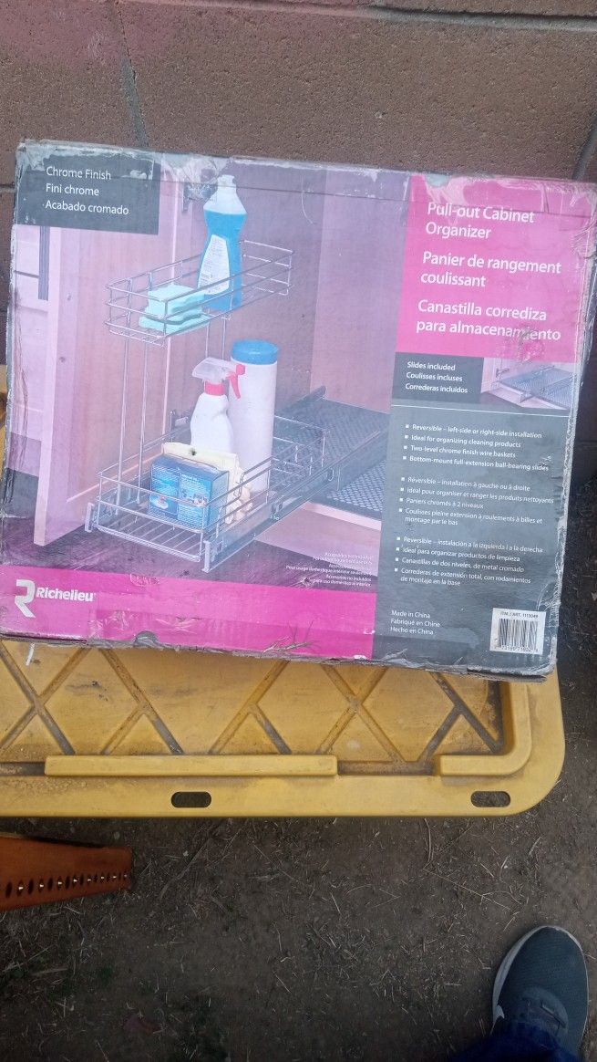 Pull Out Cabinet Organizer
