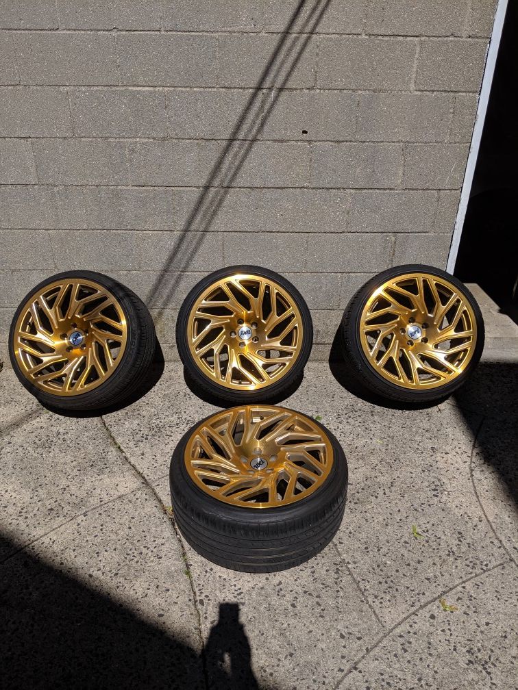 Watercooledind JB1 cast wheels 19x10 5x112 et 30