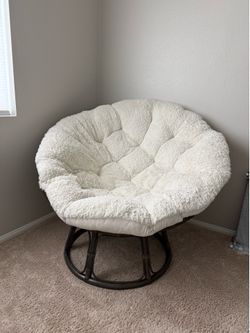 Papasan Chair