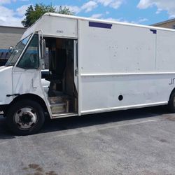 2005 Freightliner Chassis 