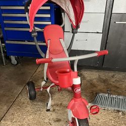 radio flyer tricycle 