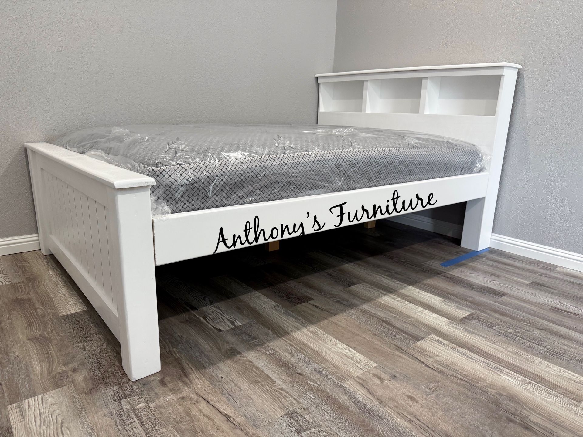 White Full Bed With Mattress