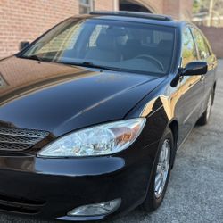 2004 Toyota Camry 