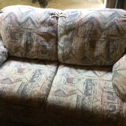 Loveseat Couch - Excellent Condition 