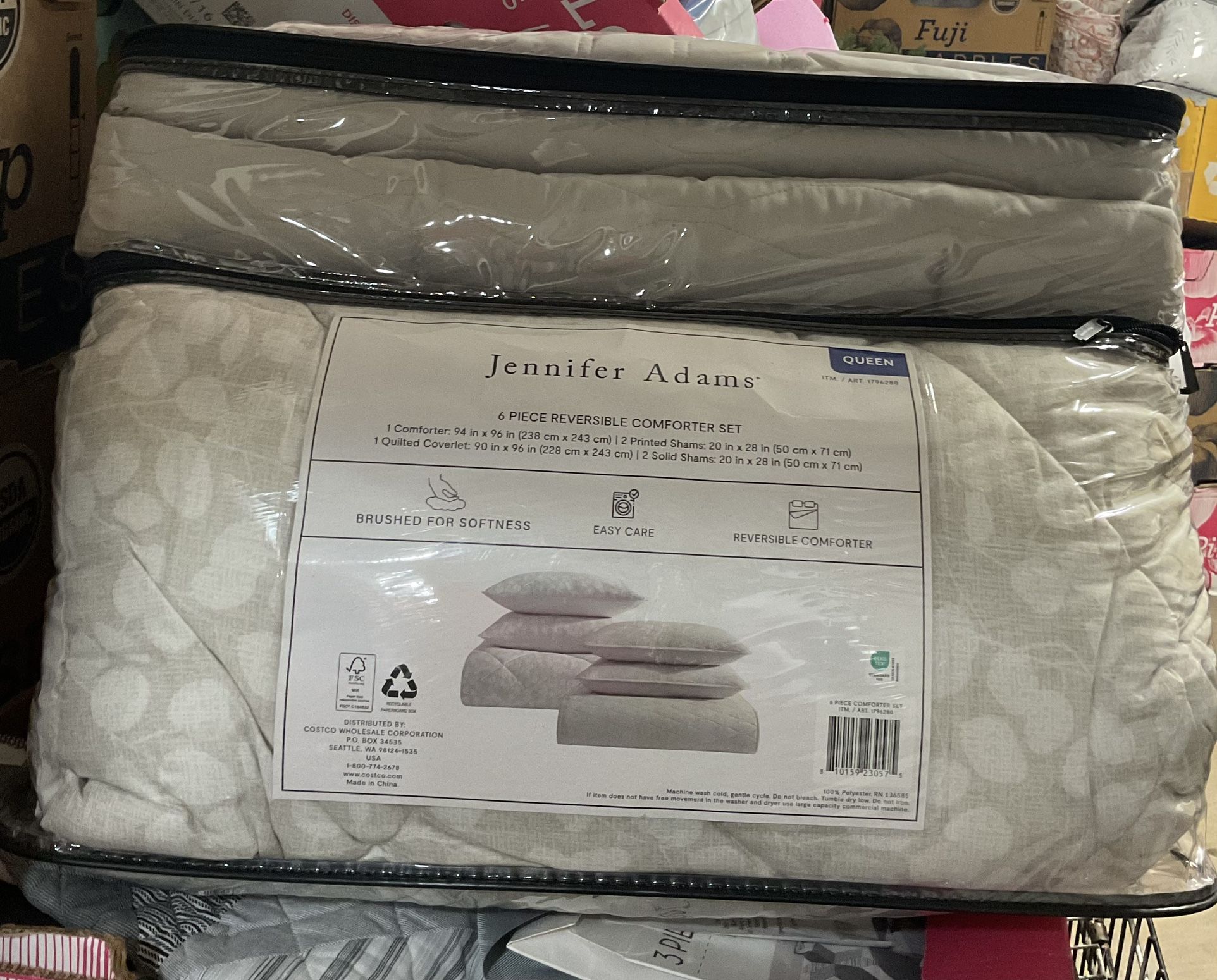 Costco Jennifer Adam’s 6 Pieces Comforter Set, Grey