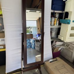 Mirror jewelry armoire