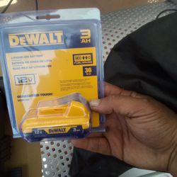 DeWalt Battery