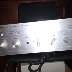 Vintage Yamaha Stereo Amplifier