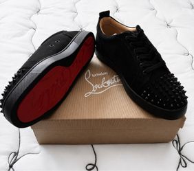 New Christian Louboutin Red Bottom Shoe Size 10