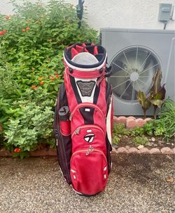 TaylorMade Golf Bag