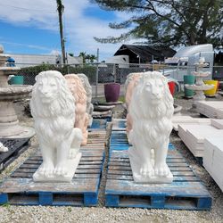 Concrete Lion Stone Large Statue / Cement Garden Lions