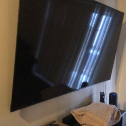85 Inch TV $150