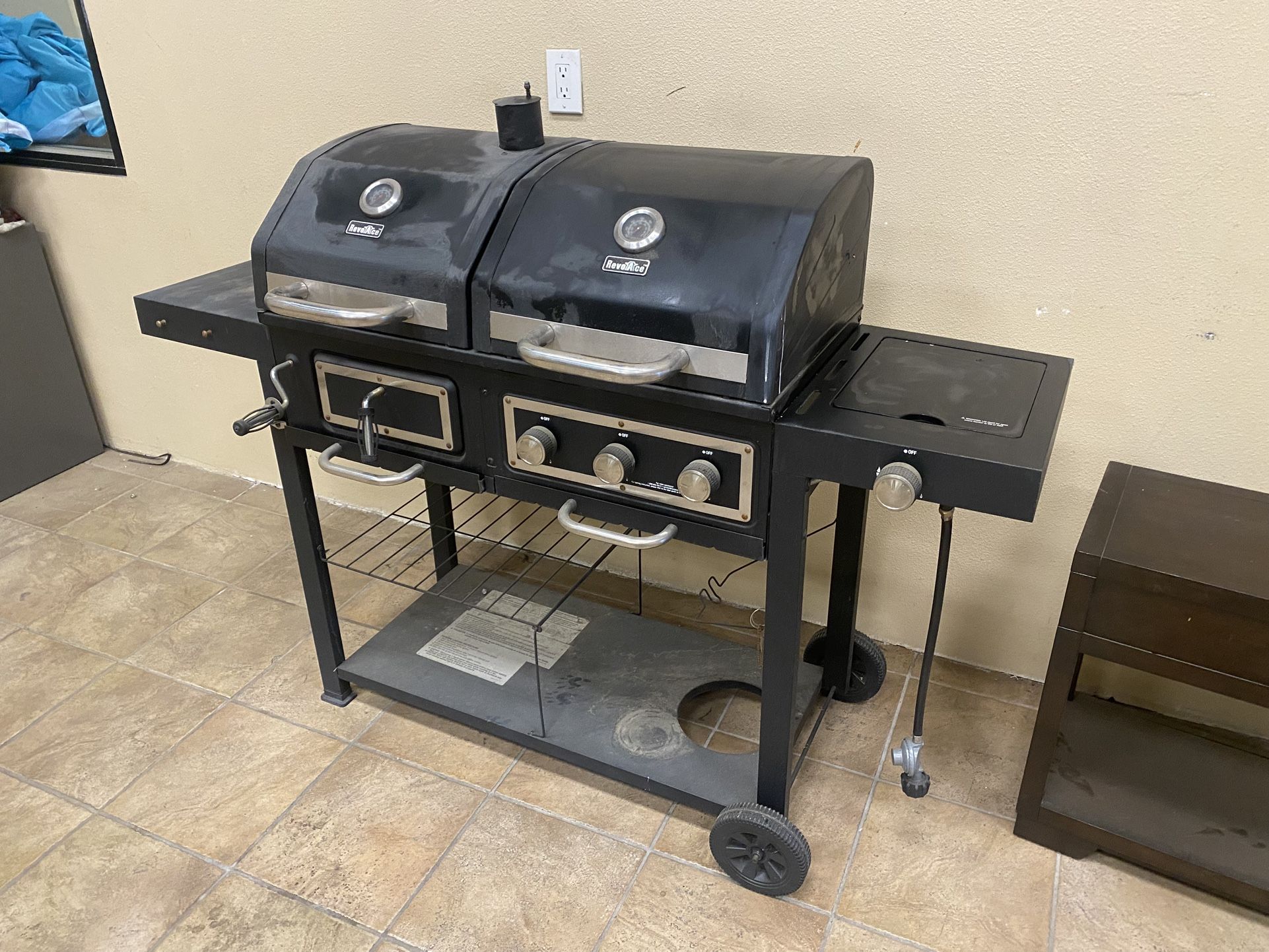 Barbecue BBQ Outdoor Grill