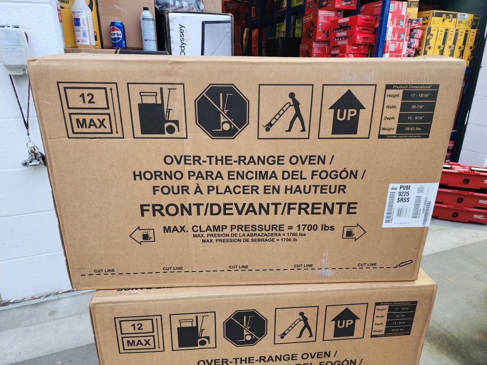 GE 2.2 cu. ft. Stainless Steel w/Extendable Slide-Out Vent (New)