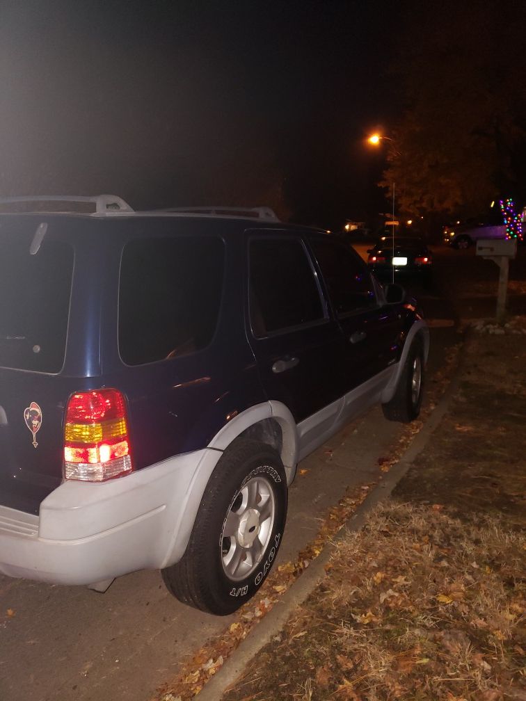 2002 Ford Escape