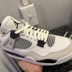 Aj4 2025