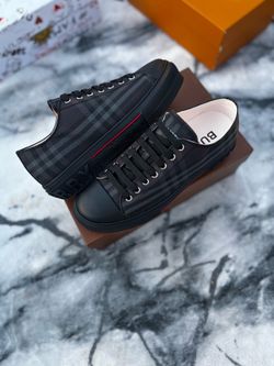 Vintage black Burberry men shoes (8,9M)