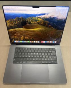2023 Apple MacBook Pro 16 Inch 18GB M3 18 Core 512GB 90Counts Music & Video Software AppleCare 2027