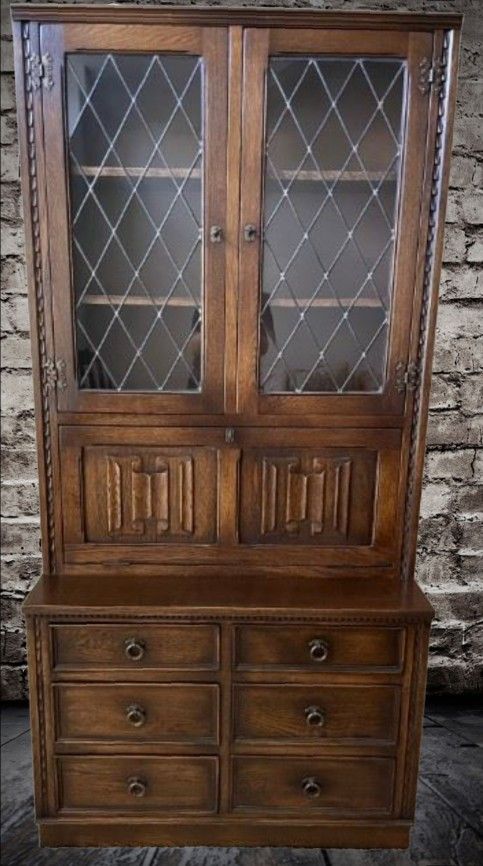 ◇■◇ Exquisite Antique Jacobean Solid Oak Display Cabinet with Leaded Glass ◇■◇