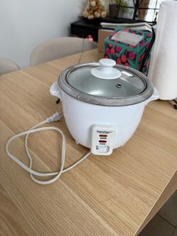 Simply Perfect Rice Cooker with Glass Lid