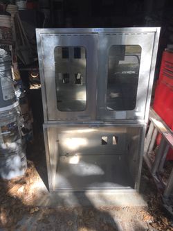 Carr cabinets