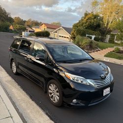 Toyota Sienna 2017