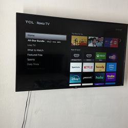 TLC 49’ Smart TV